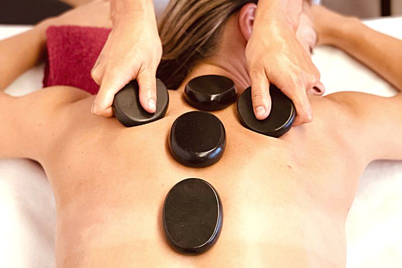 hot-stone-massage-3